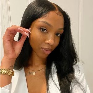 Meet your Posher, Tiana